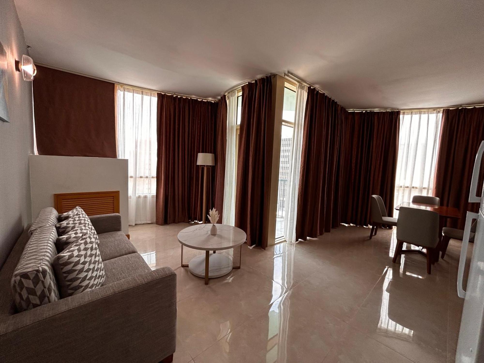 Galaxy Hotel سانت بطرسبرج المظهر الخارجي الصورة